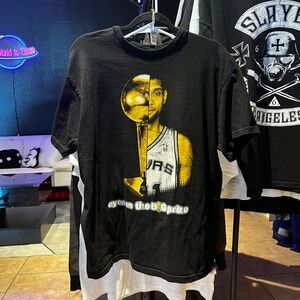 NBA Spurs Black and Gold Graphic Men's T-Shirt